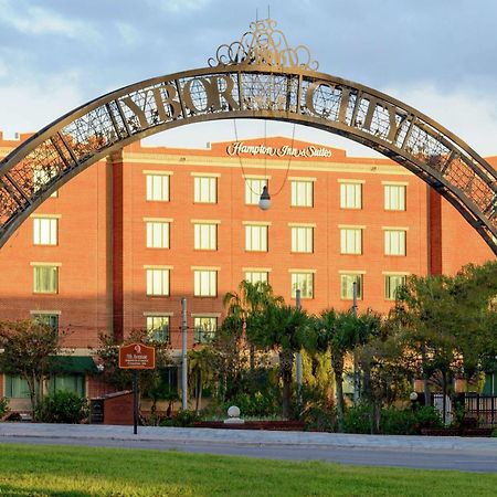 Hampton Inn & Suites Tampa Ybor City Downtown Экстерьер фото