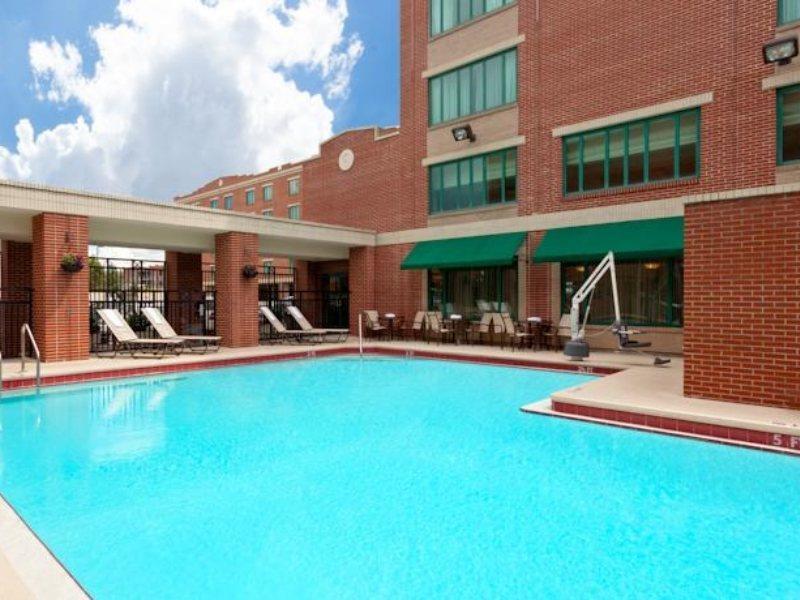 Hampton Inn & Suites Tampa Ybor City Downtown Экстерьер фото