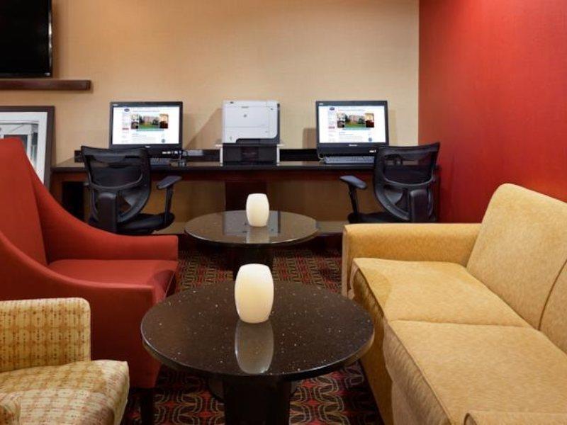 Hampton Inn & Suites Tampa Ybor City Downtown Экстерьер фото