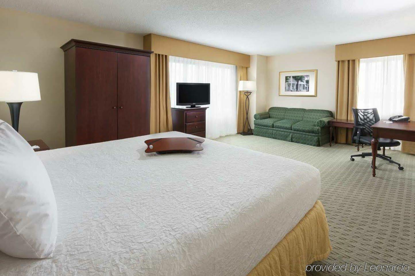 Hampton Inn & Suites Tampa Ybor City Downtown Экстерьер фото